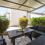 Holiday home Malerisches, Hundefreundliches Nur 400 Meter Zum Mit Bbq, Babybett *