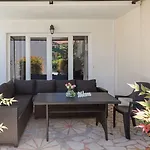 Malerisches, Hundefreundliches Nur 400 Meter Zum Mit Bbq, Babybett Porec