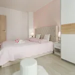 Malerisches, Hundefreundliches Nur 400 Meter Zum Mit Bbq, Babybett * Porec