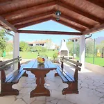 Malerisches, Hundefreundliches Nur 400 Meter Zum Mit Bbq, Babybett Holiday home Porec