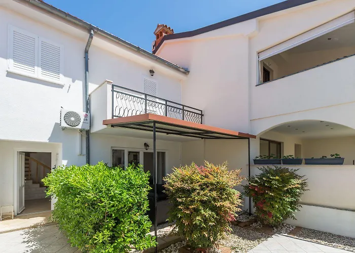 Malerisches, Hundefreundliches Nur 400 Meter Zum Mit Bbq, Babybett Holiday home *