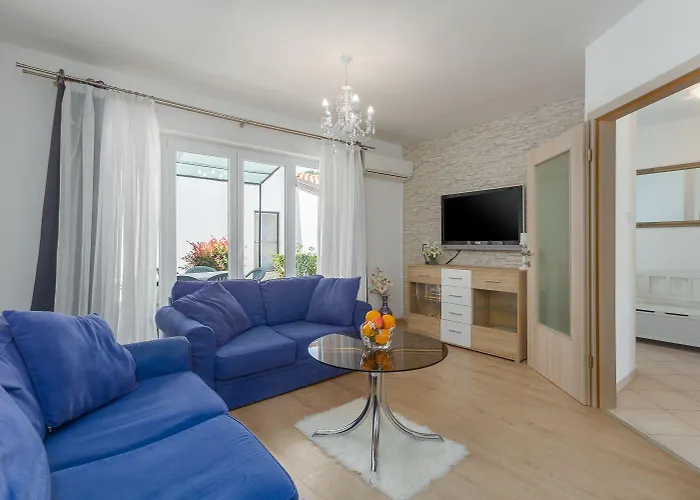 Будинок відпочинку Malerisches, Hundefreundliches Nur 400 Meter Zum Mit Bbq, Babybett *