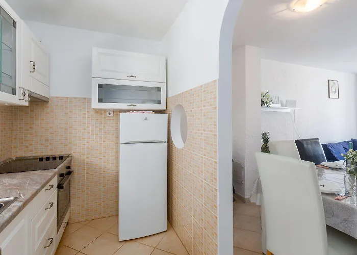 Malerisches, Hundefreundliches Nur 400 Meter Zum Mit Bbq, Babybett Holiday home *