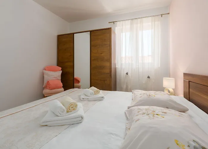 Malerisches, Hundefreundliches Nur 400 Meter Zum Mit Bbq, Babybett Будинок відпочинку *